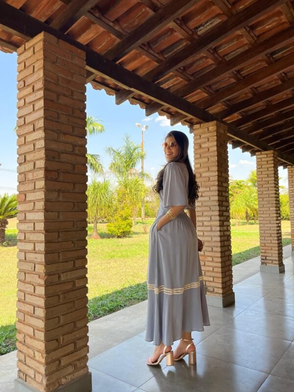 Vestido Longo Guipir na Barra - Sol da Justiça - Image 4