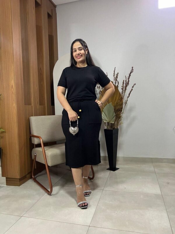 Conjunto Moletinho Saia Midi e Blusa - Image 5