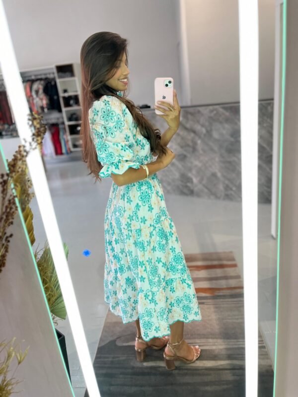 Vestido Midi Linho Bordado - Lael - Image 3