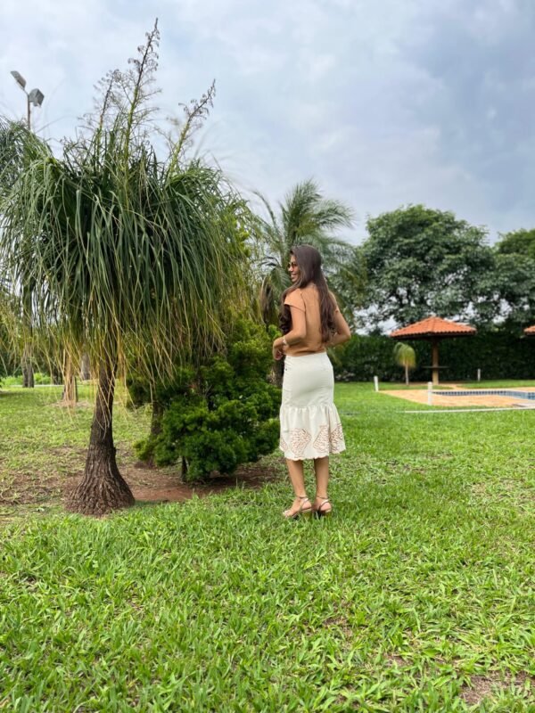Conjunto de Linho Saia Midi e Blusa - Sol da Justiça - Image 2