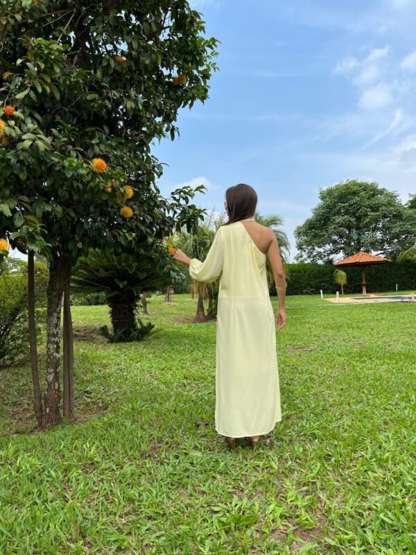 Vestido Midi Ombro só - Sol da Justiça - Image 3