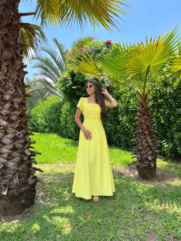 Vestido Longo de Linho Amarelo - Sol da Justiça