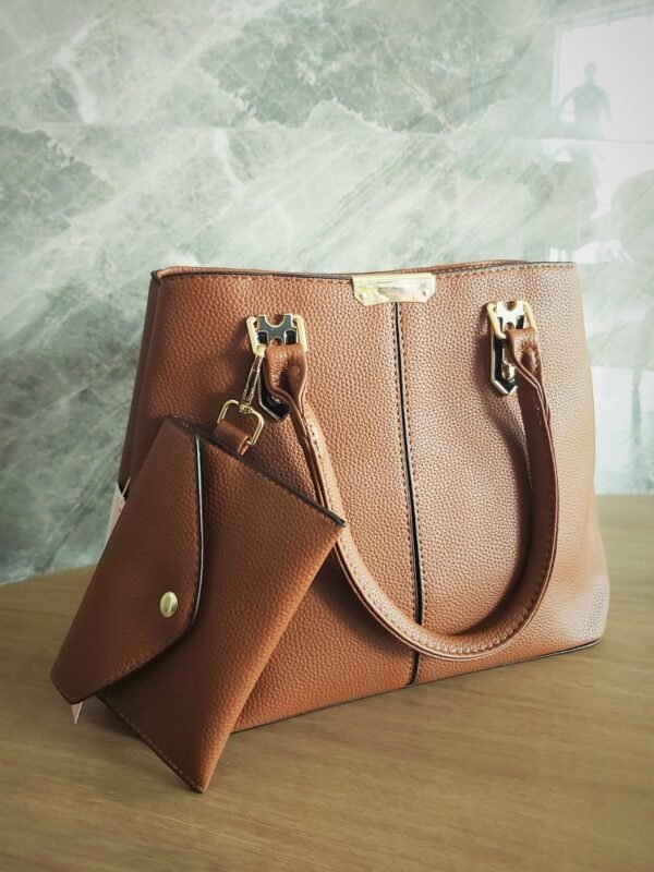 Bolsa Feminina M Moderna com Alça Ajustável - Marckimi - Image 3