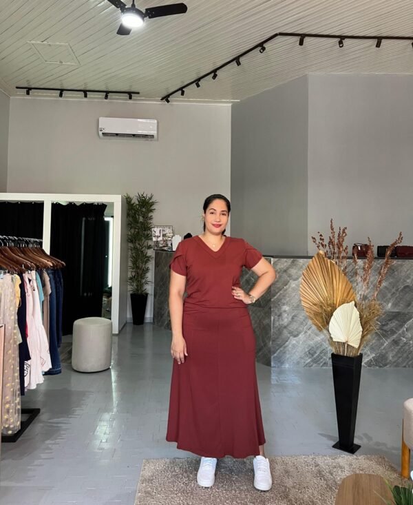 Conjunto Moletinho Saia longuete e Blusa