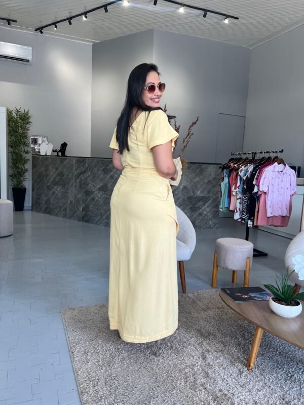 Vestido de Linho Longo detalhe de Flor - Romper da Manhã - Image 2