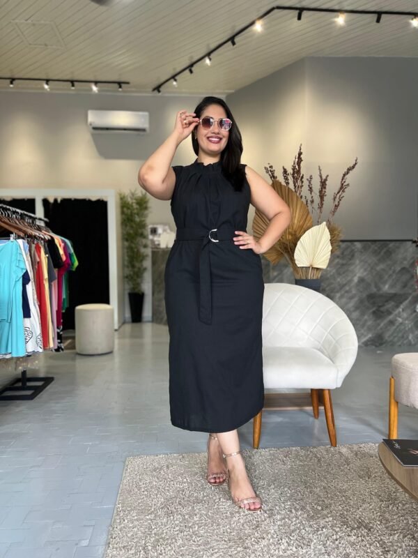 Vestido de Linho Midi Cavado com Cinto