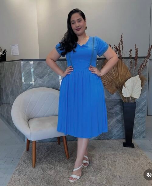 Vestido Midi Azul Céu Sofisticado (G)