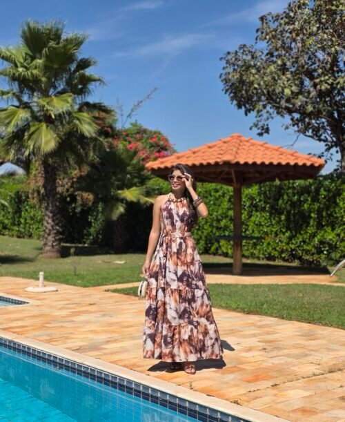 Vestido Longo em Seda Begônia estampado.TAM:U   36/42 (Brumari)